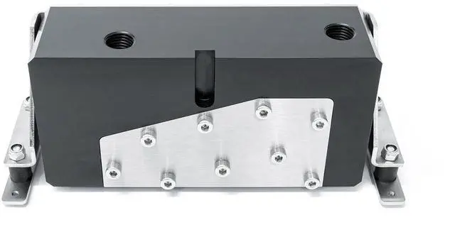 Alt view image 2 of 7 - Watercool D5-DUALTOP Industrial Line Pump Top (31031)