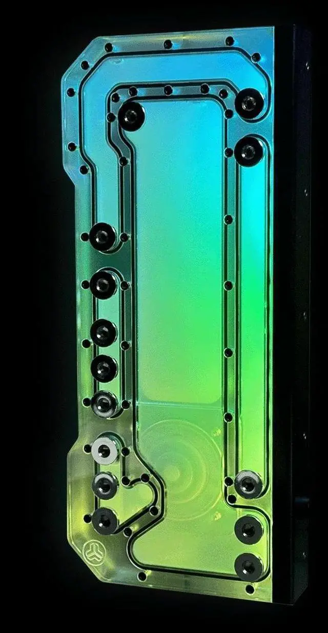 Alt view image 4 of 7 - Stealkey Customs Crossflow II D-RGB Distroplate for Lian Li PC-O11 EVO RGB (SW10156)