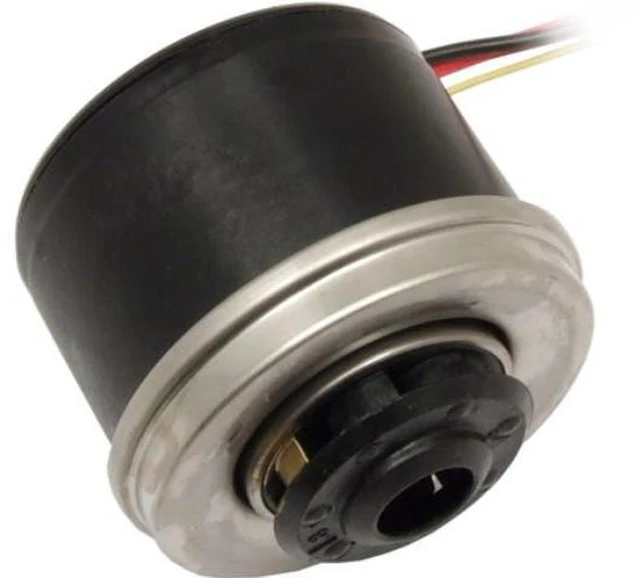 Alt view image 6 of 8 - Aquacomputer D5 Pump
