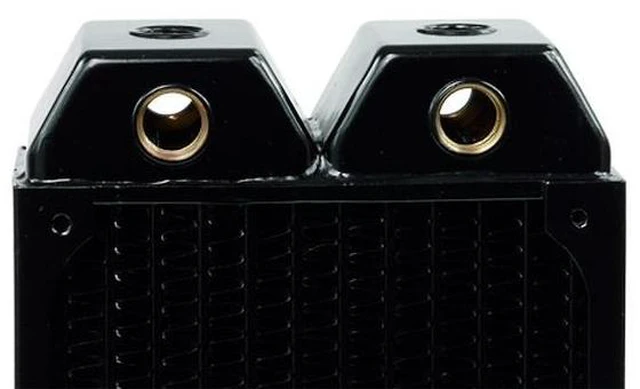 Alt view image 13 of 15 - Alphacool NexXxos XT45 Full Copper Radiator 560, 140mm x 4, Quad Fan, Black