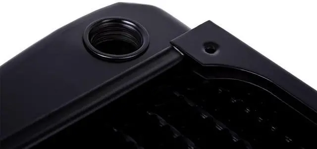 Alt view image 10 of 13 - Alphacool NexXxos ST30 Full Copper X-Flow Radiator 140, 140mm x 1, Single Fan, Black, G1/4, 30mm (14241)