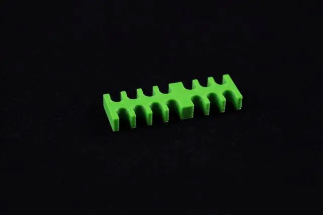 Alt view image 3 of 4 - Darkside 14-Pin Cable Management Holder - Green (3DS-0032)