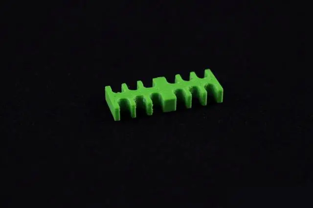 Alt view image 4 of 5 - Darkside 12-Pin Cable Management Holder - Green (3DS-0033)
