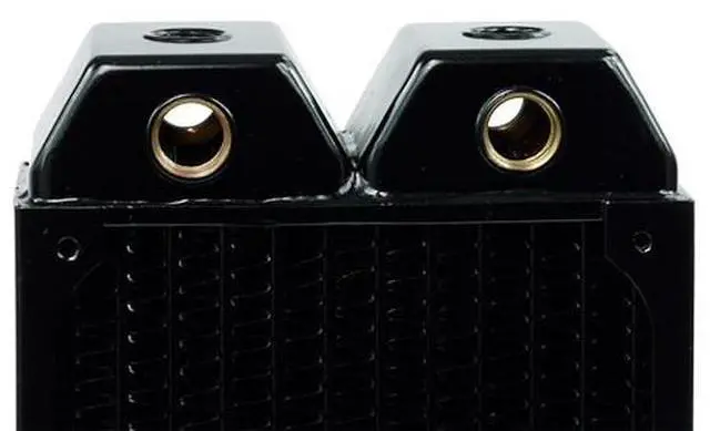 Alt view image 13 of 15 - Alphacool NexXxos UT60 Full Copper Radiator 560, 140mm x 4, Quad Fan, Black