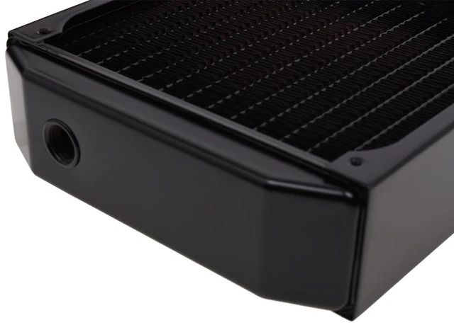 Alt view image 20 of 20 - Alphacool NexXxos XT45 Full Copper Radiator 420, 140mm x 3, Triple Fan, Black