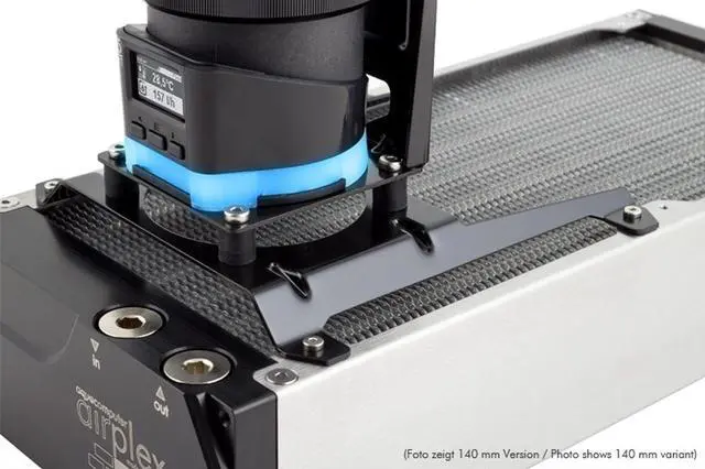 Alt view image 6 of 6 - Aquacomputer 140mm Fan Bracket for ULTITUBE D5 Reservoir (34113)
