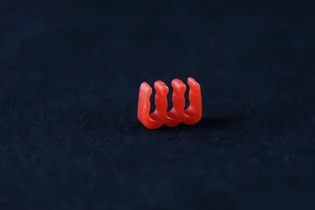 Alt view image 6 of 7 - Darkside 6-pin Open-Closed Cable Management Comb Red (DS-1055)