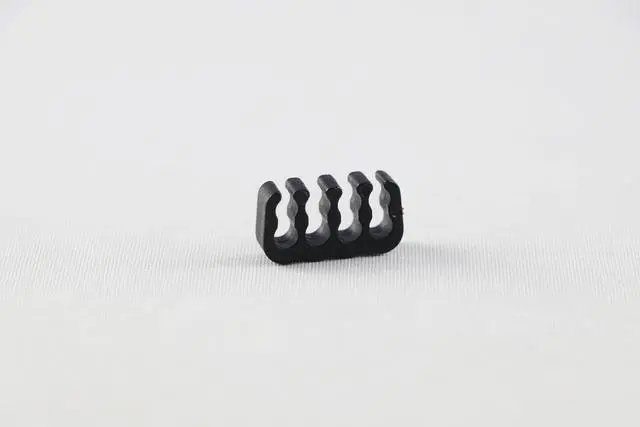 Alt view image 4 of 5 - Darkside 8-pin Open-Closed Cable Management Comb - Black (DS-0991)