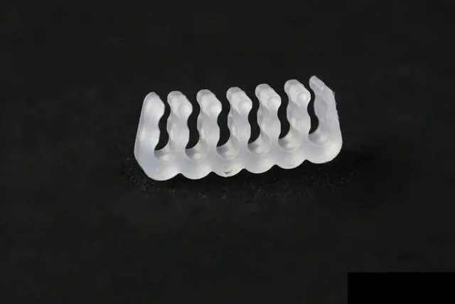 Alt view image 2 of 2 - Darkside 12-pin Open-Closed Cable Management Comb Clear (DS-1047)