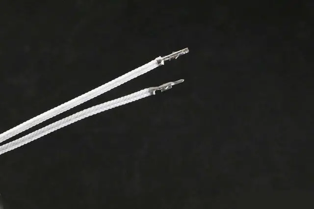 Alt view image 2 of 2 - Darkside 12" (30cm) Female-Female Pre-Sleeved ATX and PCI-E Wire â Frosted White (DS-1143)