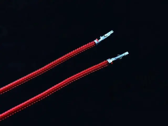 Alt view image 2 of 2 - Darkside 12" (30cm) Female-Female Pre-Sleeved ATX and PCI-E Wire - Red (DS-0658)