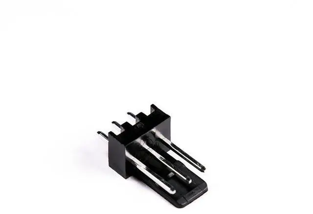 Alt view image 3 of 4 - ModMyMods MMM 3-Pin Fan Male Header - Solder - Black (MOD-0251)