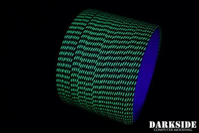 Alt view image 3 of 4 - Darkside 6mm (1/4") High Density Cable Sleeving - Commando II UV (DS-0766)