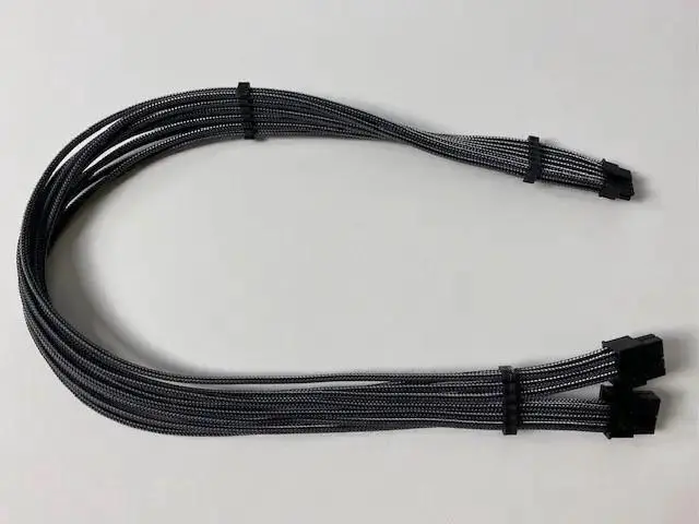 Alt view image 3 of 4 - Darkside 60cm PCI-e 5.0 12VHPWR 2-way 8-pin Corsair Cable for GPU RTX4090 RTX4080 Series â Graphite Metallic (DS-1210)