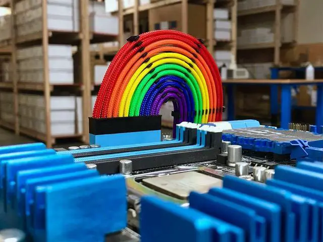 Alt view image 7 of 7 - Darkside 24-Pin ATX 12" (30cm) HSL Single Braid Extension Cable - Rainbow (DS-PRIDE)