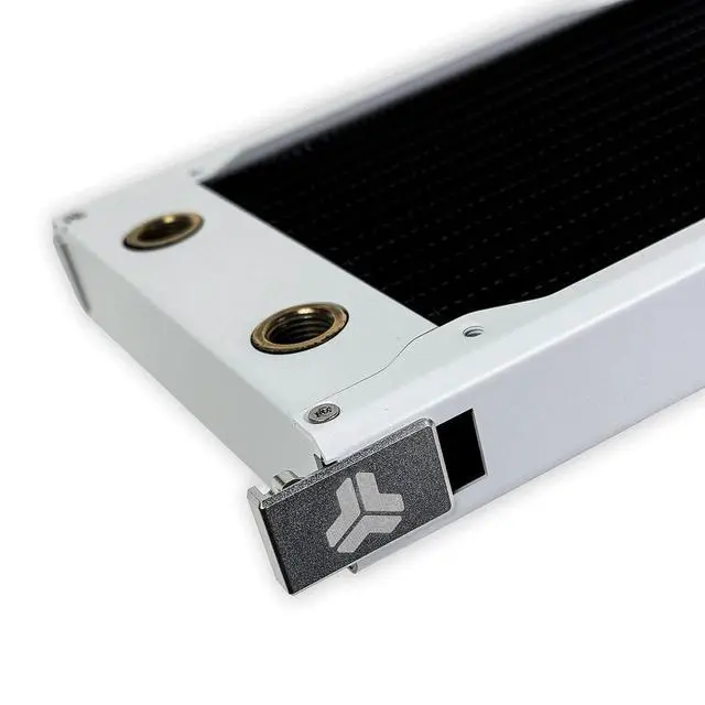 Alt view image 4 of 5 - Stealkey Customs RadPro L360 H30 Radiator White (11332)