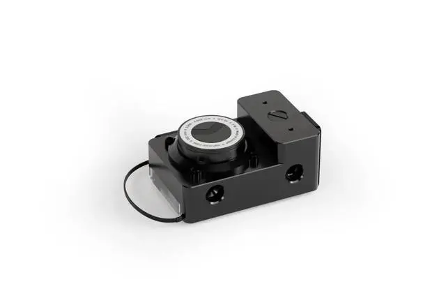 Alt view image 3 of 6 - Alphacool Core DDCzero Flat Reservoir 90 with Pump (14567)
