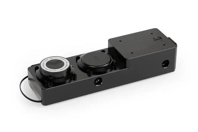 Alt view image 3 of 6 - Alphacool Core 2x DDCzero Flat Reservoir 200 with Pump (14572)