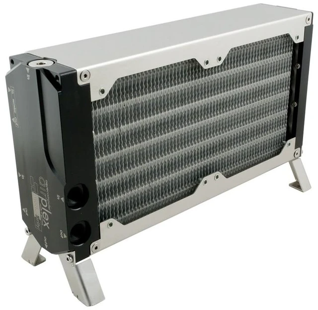 Alt view image 2 of 2 - Aquacomputer Set of stands for airplex modularity system, on edge