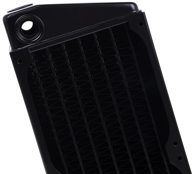 Alt view image 10 of 12 - Alphacool NexXxoS UT60 Full Copper X-Flow 80mm Dual Radiator (14295)