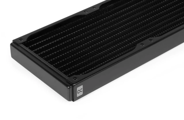 Alt view image 2 of 5 - Alphacool NexXxoS ST25 Full Copper 240mm Radiator (14353)