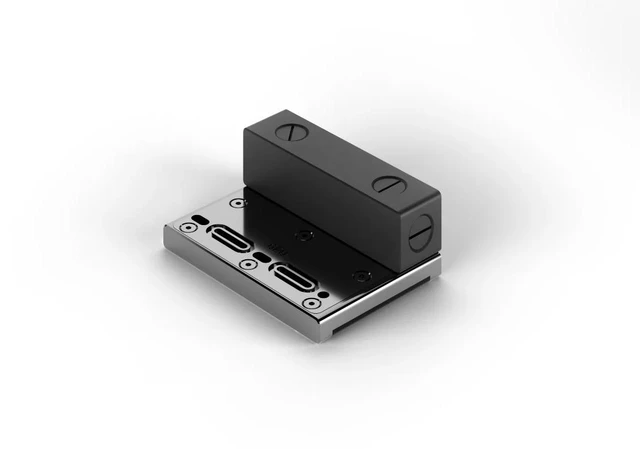 Alt view image 3 of 10 - Alphacool Eisblock Aurora 180° Terminal (13763)