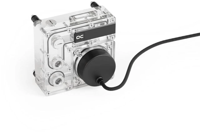 Alt view image 4 of 7 - Alphacool Core 120mm Reservoir with VPP/D5 Pump (14561)
