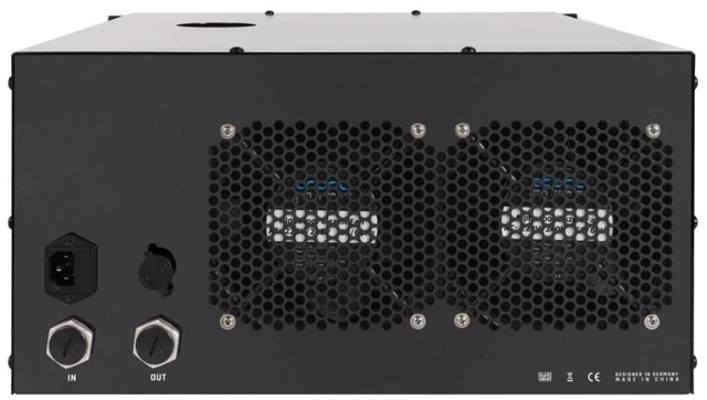 Alt view image 2 of 5 - Alphacool ES Chiller 1000 ServerRack 5HE 110-120V / 60hz, 4L, Black (5100103)