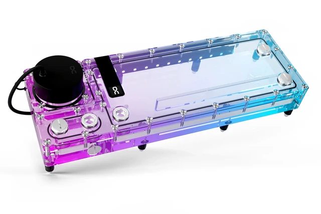 Alt view image 3 of 7 - Alphacool Core Flat Reservoir 360 Right with VPP Pump, G1/4, 500 ml, Acrylic, Clear (15488)