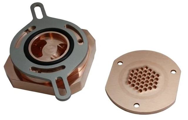 Alt view image 3 of 4 - Watercool HEATKILLER® NSB Rev3.0 Nickel Universal Water Block, G1/4, Copper (10203)