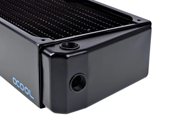 Alt view image 3 of 7 - Alphacool NexXxoS UT60 Full Copper X-Flow 360mm Radiator (14239)