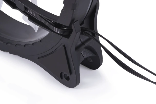 Alt view image 6 of 7 - Alphacool Rise Aurora 140mm Fan 140x140x25mm (24837)
