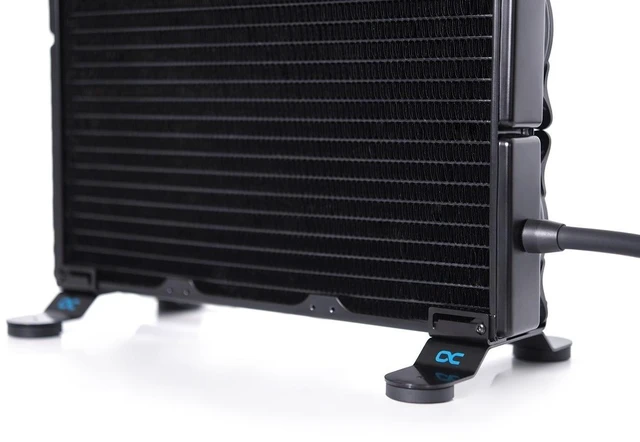 Alt view image 3 of 6 - Alphacool Universal Radiator Feet (29943)