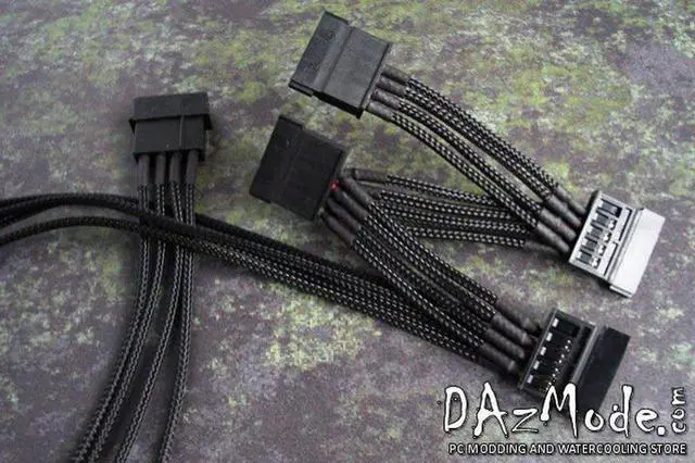 Main image of DarkSide SATA 4-WAY Power Cable 12" (30cm) - Jet Black (DS-0595)