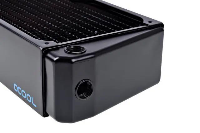 Alt view image 6 of 6 - Alphacool NexXxoS UT60 Full Copper X-Flow 360mm Radiator (14239)