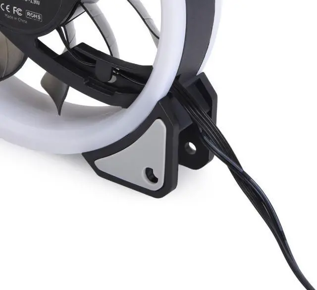Alt view image 6 of 14 - Alphacool Eiszyklon Aurora LUX Digital RGB - 3 Pack - (120x120x25mm) (24804)