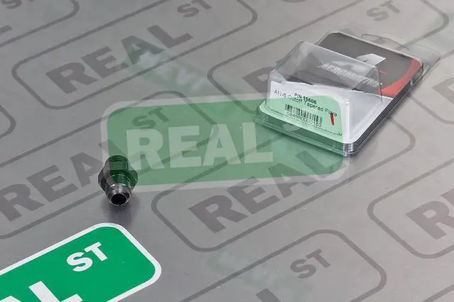 Alt view image 2 of 6 - Aeromotive 15606  Fuel Fittings