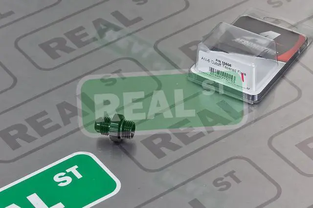 Alt view image 3 of 6 - Aeromotive 15606  Fuel Fittings