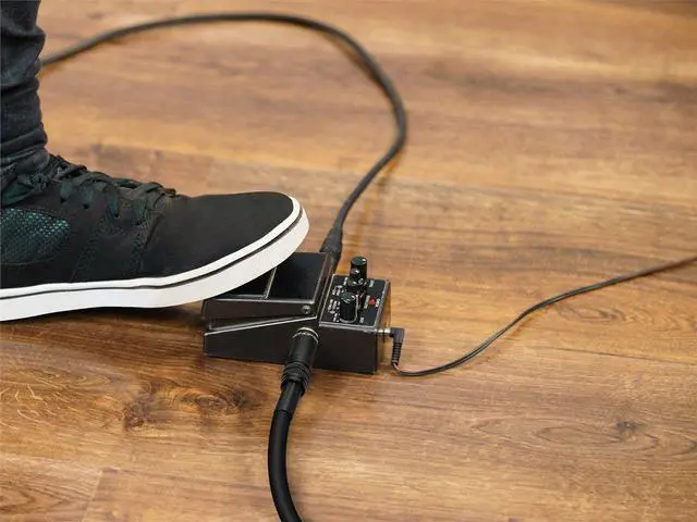 Alt view image 6 of 8 - Monoprice 10ft Premier Series 1/4in TRS Male to Male Cable, 16AWG (Gold Plated)