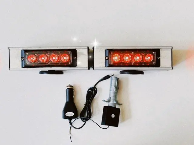 Alt view image 2 of 4 - Pair of Wireless LED Tow Lights with Red Stop/Tail/Turn Signals w/ Magnetic Base