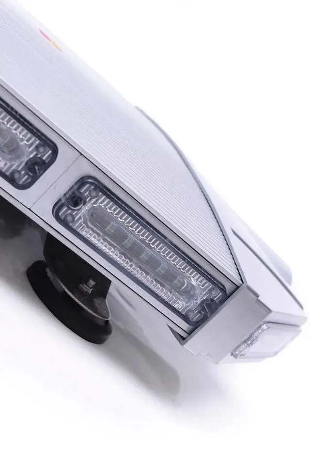 Alt view image 4 of 7 - 18" Silver Rooftop TIR 3W LED Light Bar Warning Strobe 40 LEDs with Magnetic Base