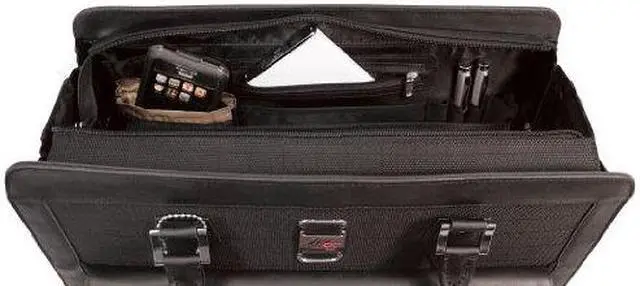 Alt view image 7 of 9 - Mobile Edge - Onyx Women's 15.6" Briefcase - Black