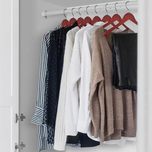 Alt view image 4 of 6 - Casafield - 20 Cherry Wooden Suit Hangers - Premium Lotus Wood with Notches & Chrome Swivel Hook for Dress Clothes, Coats, Jackets, Pants, Shirts, Skirts