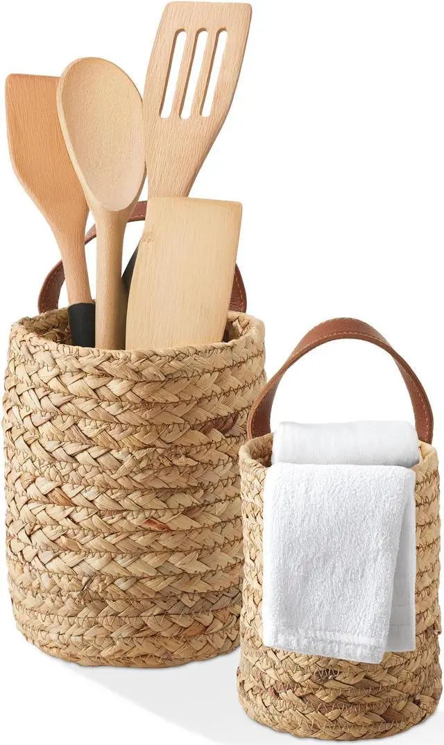 Alt view image 4 of 6 - Casafield Set of 2 Water Hyacinth Wall Hanging Baskets with Handles (Small and Large) - Natural, Woven Boho Plant and Flower Storage Pots