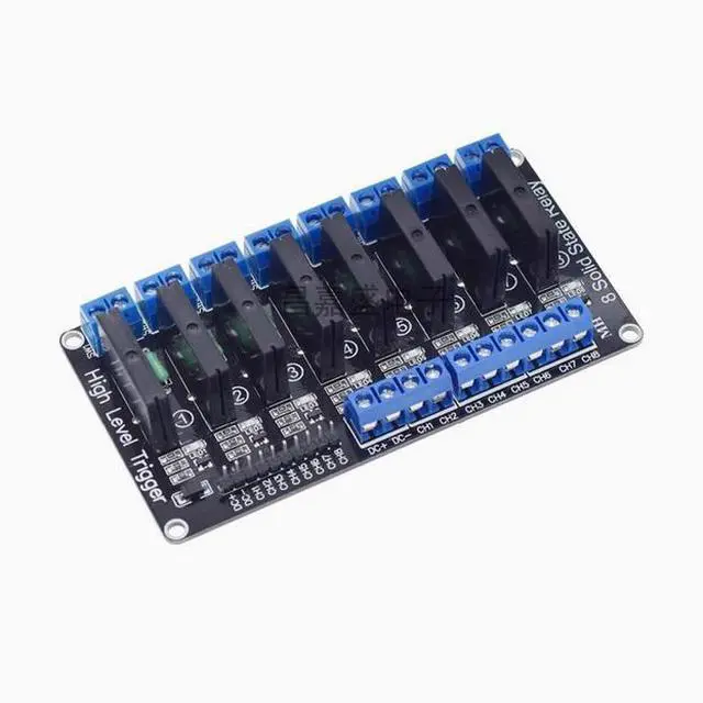 Main image of 5V low-level solid state relay module 8 solid state relays with fuses 250V2A