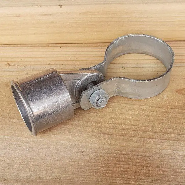 Alt view image 5 of 6 - Chain Link Rail End Assembly (1-7/8" Centre Brace Band and 1-1/4" Fence Rail End Cup)