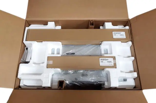 Alt view image 2 of 5 - HPE ProLiant DL380 Gen10 Intel Xeon Gold 6250 3.9GHz 32GB RAM NO HDD P24850-B21