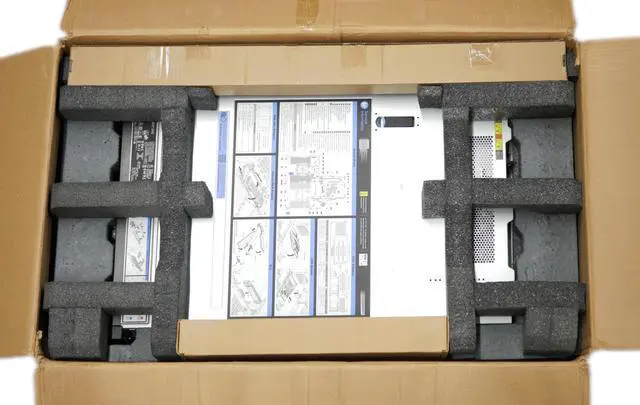 Alt view image 2 of 5 - Lenovo Thinksystem SR650 2U 2way Xeon Silver 4208 2.1GHz 16GB RAM CTO 7X06A0FHNA