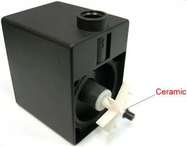 Alt view image 2 of 11 - Phobya DC12-220 12V Pump