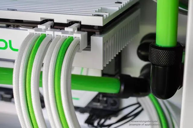 Alt view image 5 of 5 - Alphacool AlphaCord Sleeve 4mm - 3,3m (10ft) - Neon Green (45318)